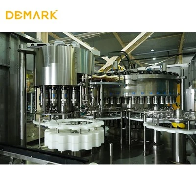 Demark Tea 550ml洗浄充填キャッピングラベリング包装機